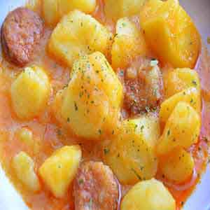 Patatas con Chorizo Vitoria Patatas con Chorizo Vitoria
