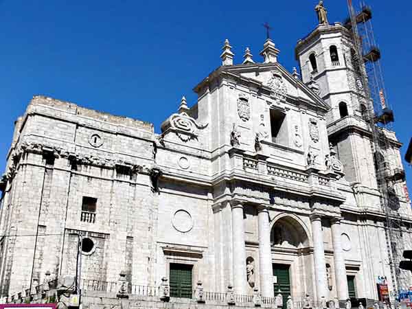 catedral nuestra senora asuncion valladolid - Sitios para ver en Valladolid - Ilutravel.com