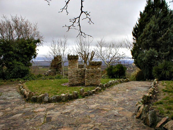 Castillo de Doña Urraca de Fermoselle - Lugar que ver en Fermoselle - Ilutravel.com