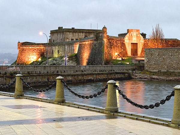 Castillo de San Antón de Coruña - Visitar A Coruña en un día de turismo