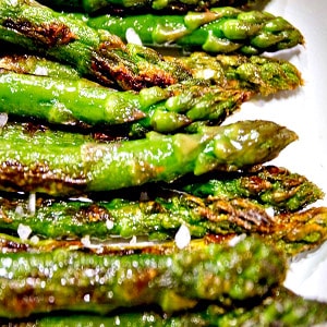 Espárragos Trigueros a la Plancha Espárragos Trigueros a la Plancha