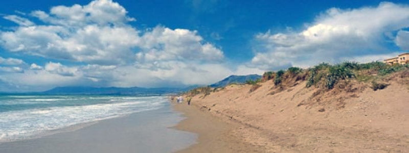 Playa La Víbora de Marbella - Ilutravel.com