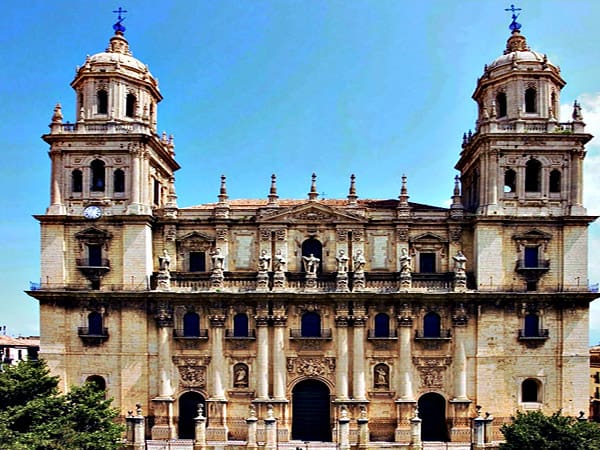 Que ver en Jaén conoce la Catedral de la Asunción – Ilutravel.com -Tu guía de turismo online