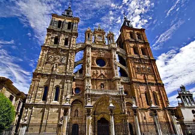 Catedral de Santa María de Astorga - ilutravel -