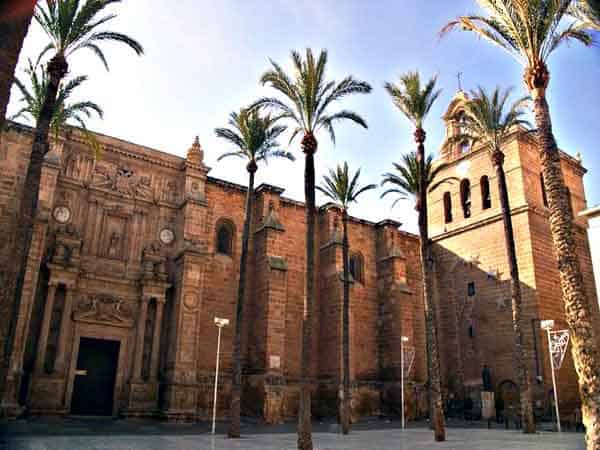 Visitar Almería dos días y la Catedral de la Encarnación – Ilutravel.com -Tu guía de turismo online