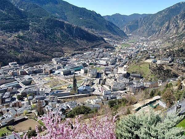 Escaldes - Visitar Andorra lugares de interés - Ilutravel.com