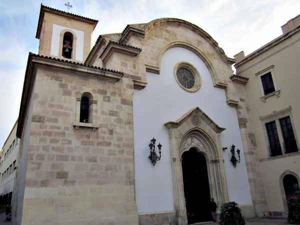 Lugares de interés que ver en Almería Santuario de la Virgen del Mar – Ilutravel.com -Tu guía de turismo online