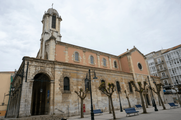 Iglesia del Sagrado Corazón de Santander - Que ver en la capital de Cantabria - Ilutravel.com