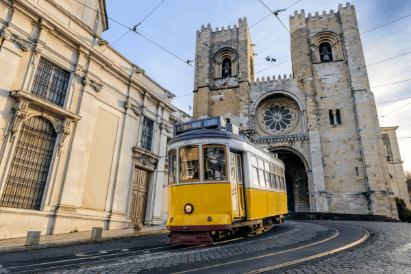 Tranvía de Lisboa imprescindible usarlo